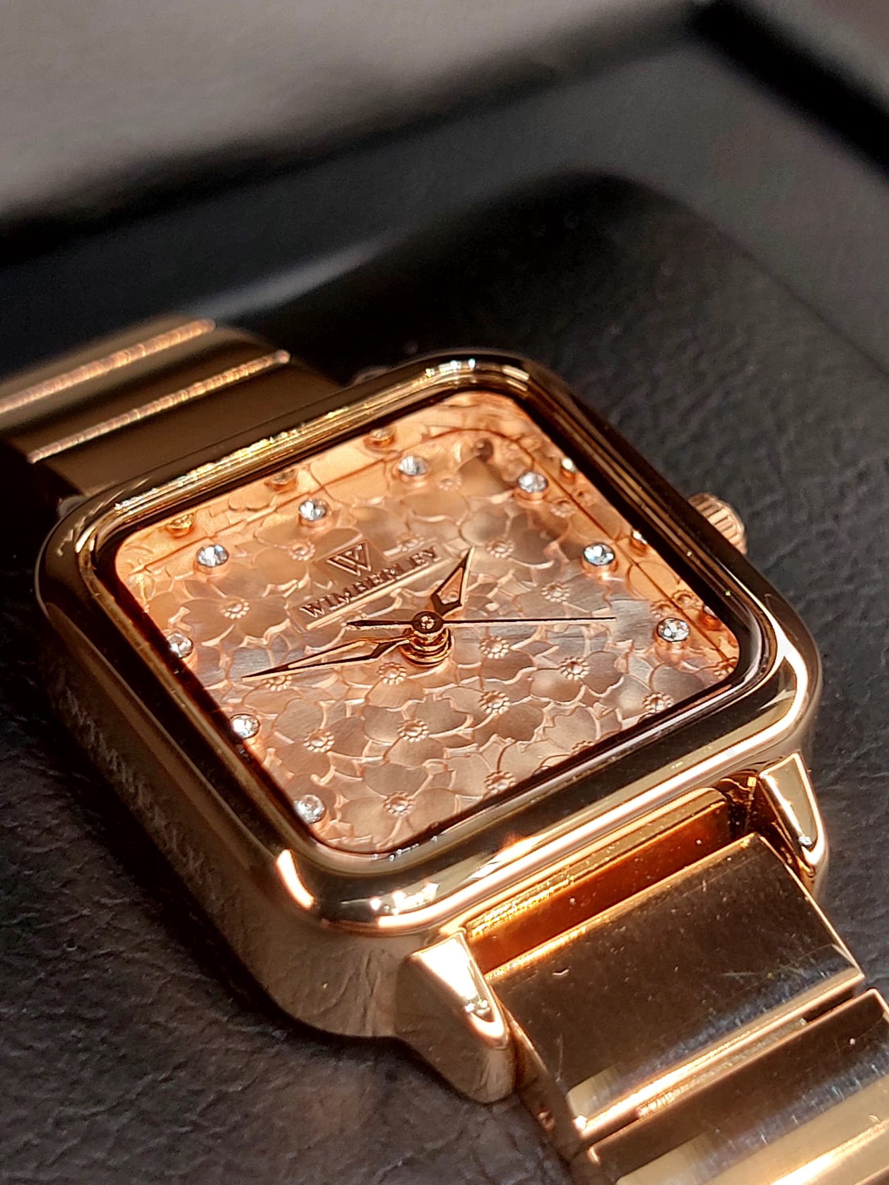 ساعت زنانه برندWimberley مدلWB-CS233L طلایی رز