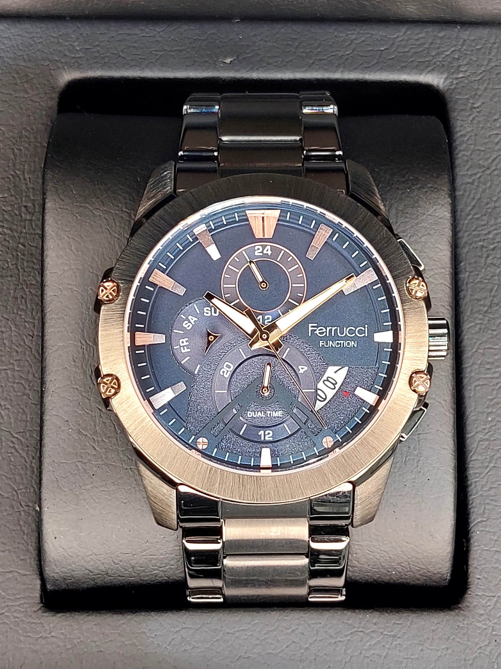 ساعت کلاسیک مردانه برند Ferrucci مدل 03230 آبی متالیک