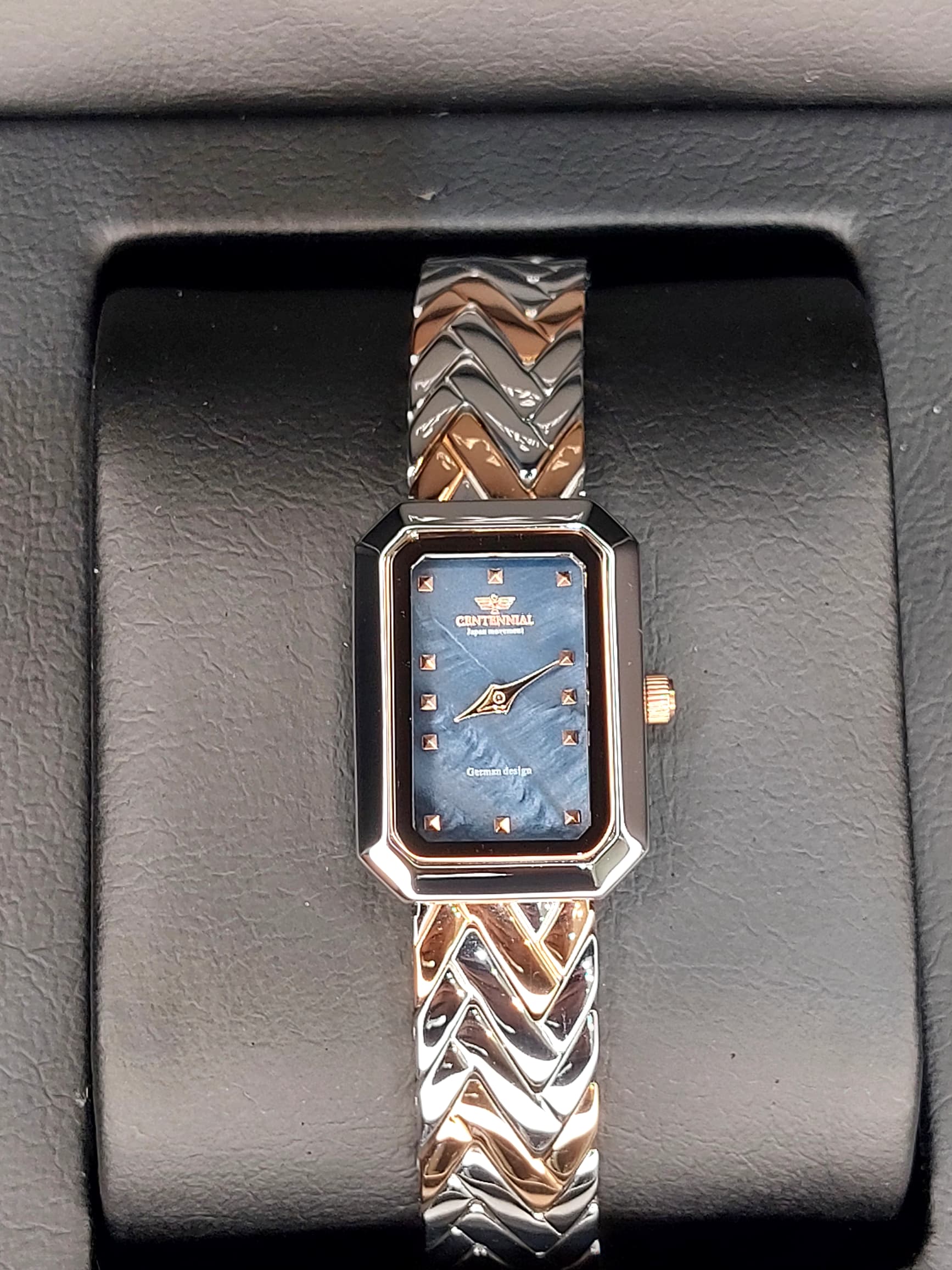 ساعت کلاسیک زنانه برند Centennial مدلRectangle سورمه ای صدفی