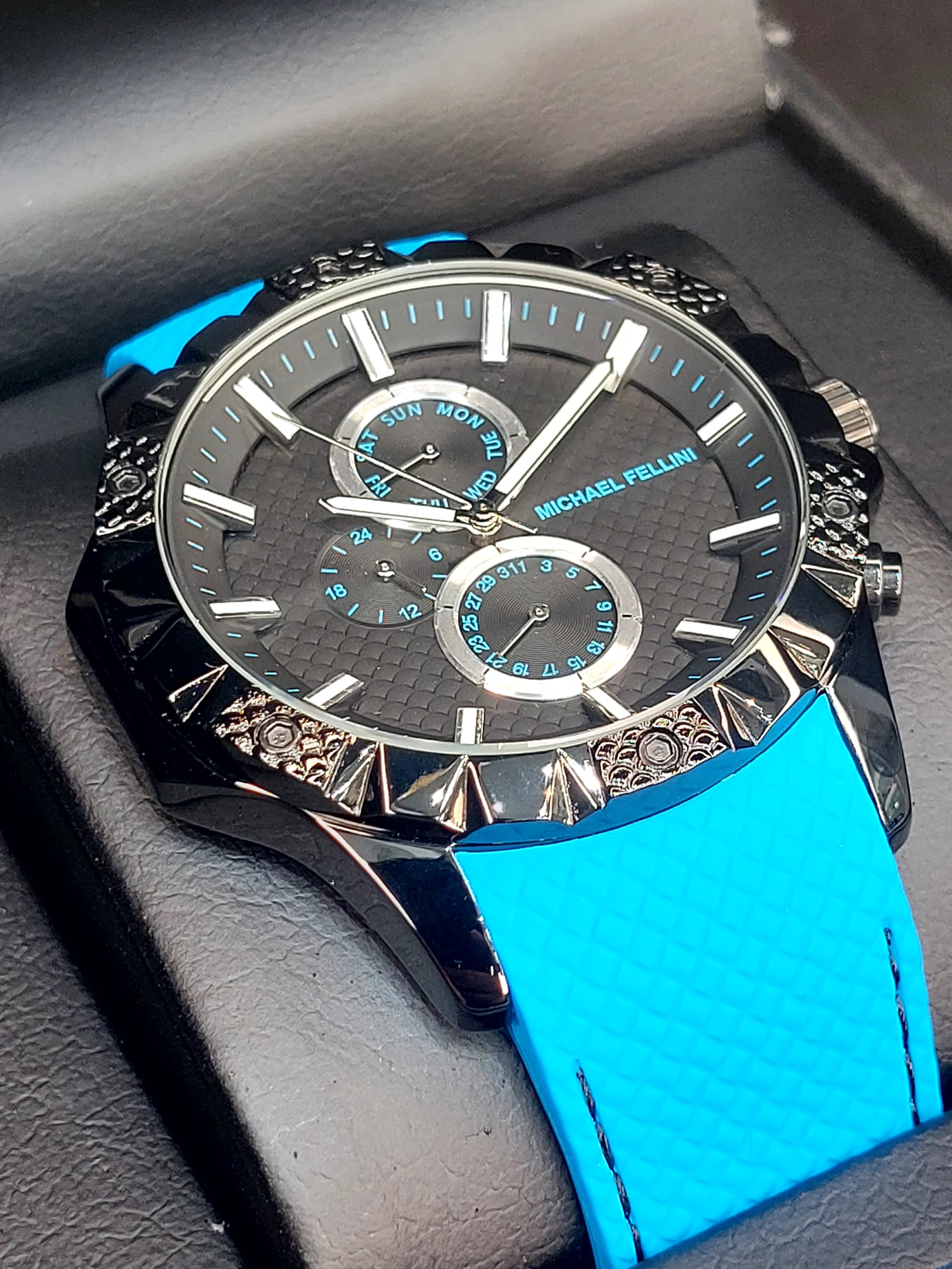 ساعت اسپرت مردانه برند Michael Fellini مدل NO-2365 آبی