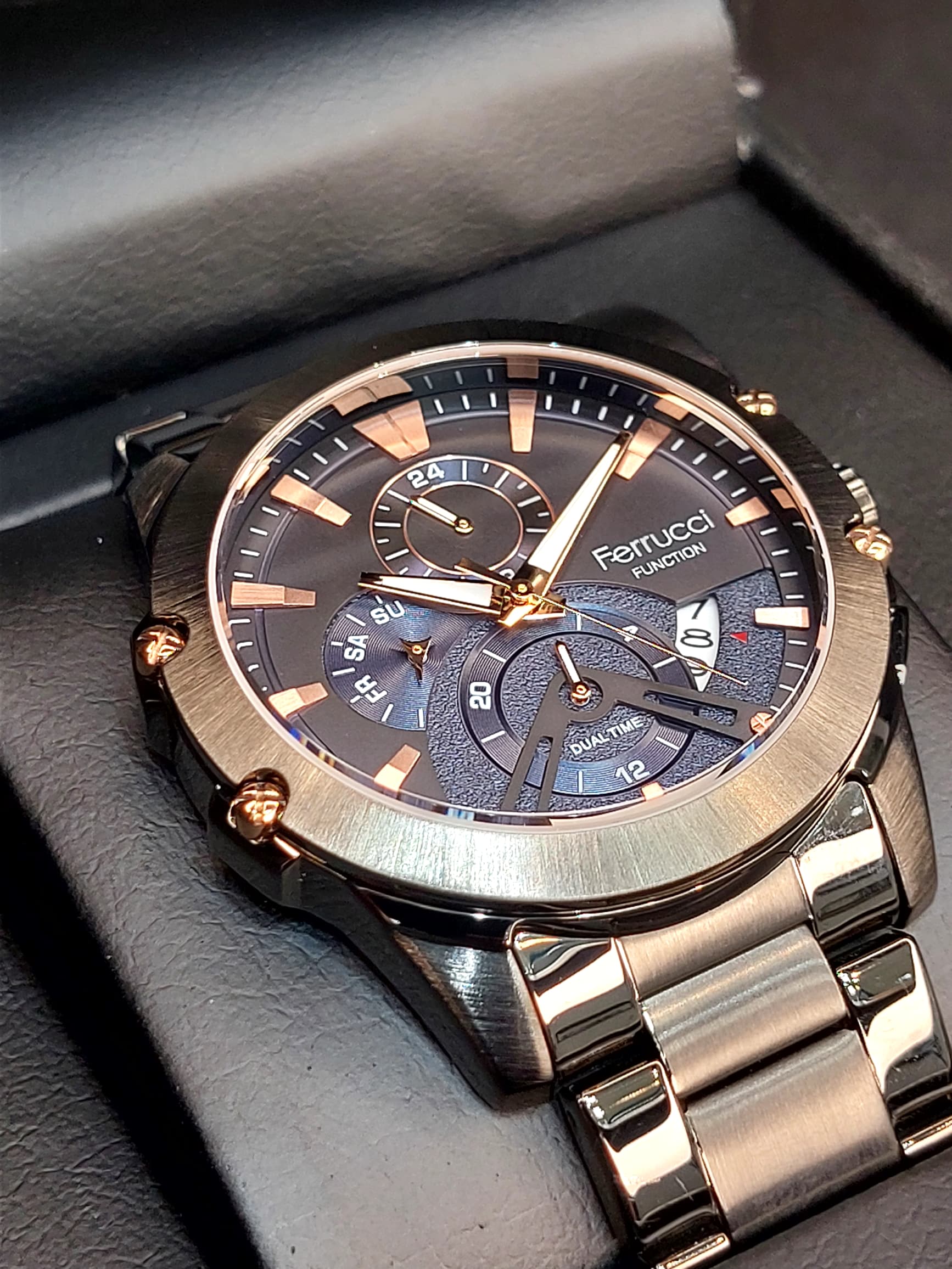 ساعت کلاسیک مردانه برند Ferrucci مدل 03230 آبی متالیک